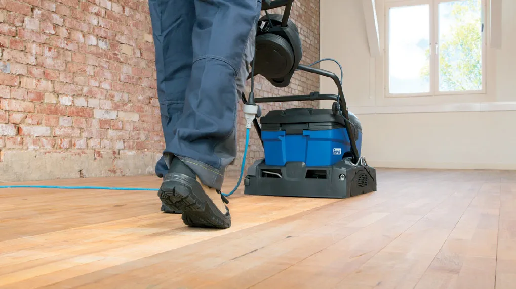Hardwood floor deep cleaning process